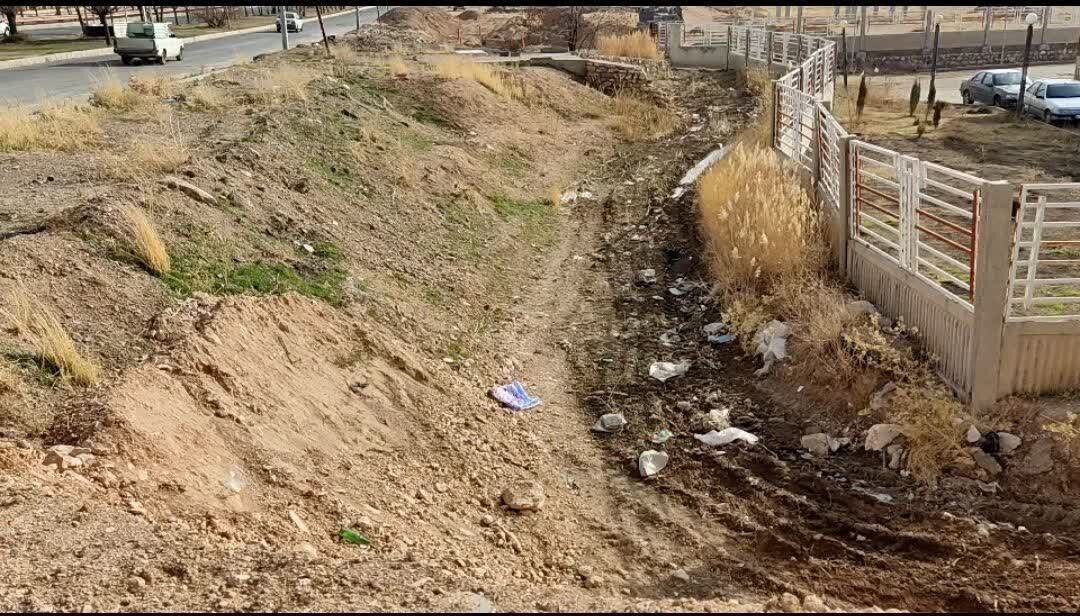 رهاسازی فاضلاب مشکل ۱۲ ساله امین آبادیهای دهگلان