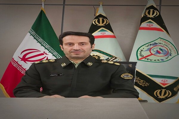 آگهیهای میلیاردی برای فروشنده شهابسنگ؛ ۲۳ کلاهبردار دستگیر شدند آگهیهای میلیاردی برای فروشنده شهابسنگ؛ ۲۳ کلاهبردار دستگیر شدند