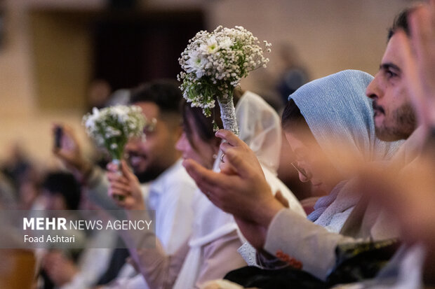 Wedding celebration for 110 couples with disabilities
