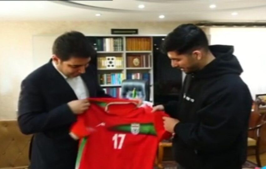 استاندار کردستان از جوانترین فوتبالیست ایرانی لیگ اروپا تجلیل کرد