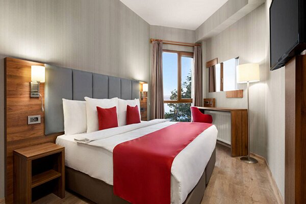 نزدیک به ۱۸۳ هزار مسافر در مراکز اقامتی آذربایجان غربی اقامت داشتند