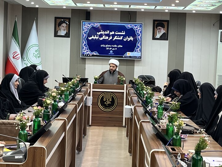 کارهای فرهنگی با اقدامات سطحی اثرگذار نمیشود