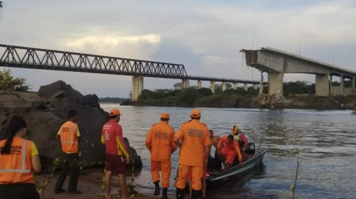 Bridge collapse in Brazil leaves at least 3 dead, 15 missing