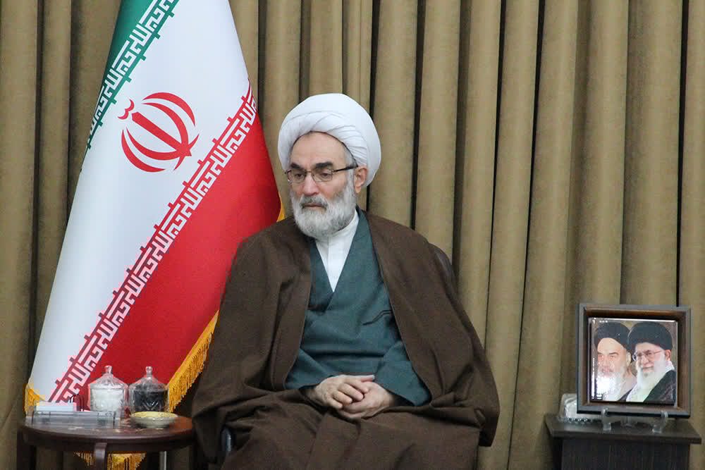 آیت الله فلاحتی: برندسازی محصولات تولیدی و صنعتی گیلان در اولویت باشد آیت الله فلاحتی: برندسازی محصولات تولیدی و صنعتی گیلان در اولویت باشد