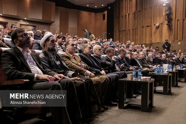 اجلاس مشورتی رؤسای شوراهای اسلامی مراکز استان‌ها در رشت