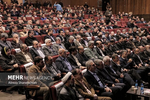 اجلاس مشورتی رؤسای شوراهای اسلامی مراکز استان‌ها در رشت