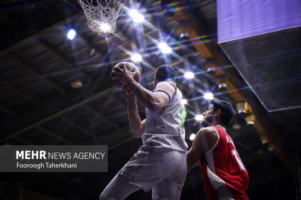 پیروزی ذوب آهن، نفت و کاله در هفته سیزدهم لیگ بسکتبال پیروزی ذوب آهن، نفت و کاله در هفته سیزدهم لیگ بسکتبال