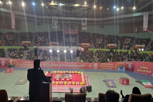 مقاومت مستحکمتر از امروز پیش خواهد رفت