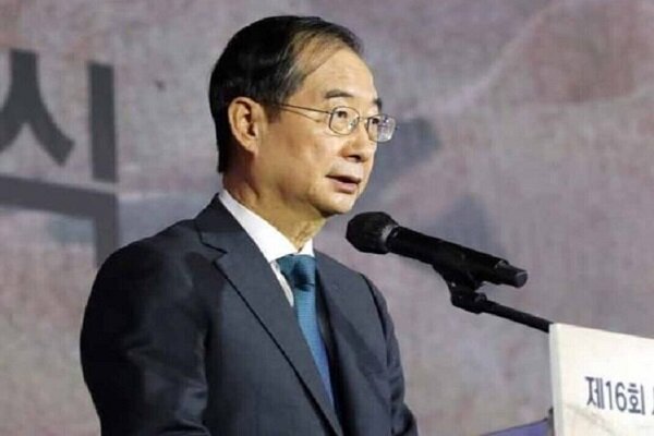 Güney Kore'de Başbakan Han Duck-soo azledildi Güney Kore'de Başbakan Han Duck-soo azledildi