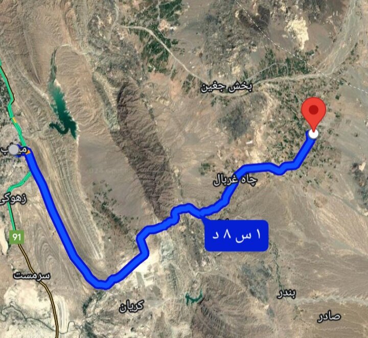 فقرِ زیرساختهای درمانی در هشتبندی؛ مردم برای پزشک عمومی باید ساعتها در صف باشند