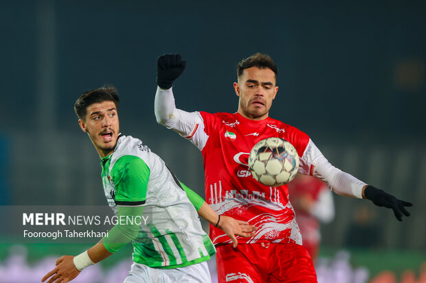 لیگ برتر فوتبال - پرسپولیس و خیبر