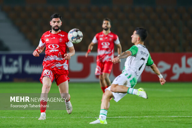 لیگ برتر فوتبال - پرسپولیس و خیبر