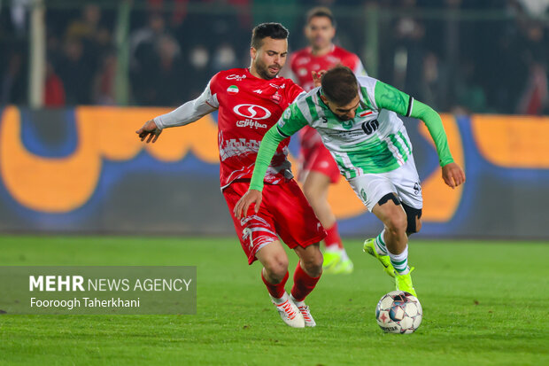 لیگ برتر فوتبال - پرسپولیس و خیبر