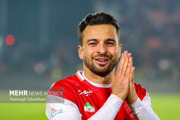 توصیه مربی سابق پرسپولیس به کریم باقری و دلیل گلنزن بودن مهاجمان