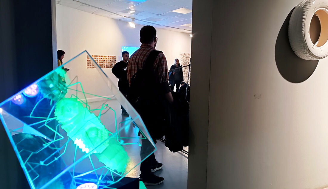 افتتاح سالانه مجسمهسازان و مرزهایی که کمرنگ شدند افتتاح سالانه مجسمهسازان و مرزهایی که کمرنگ شدند