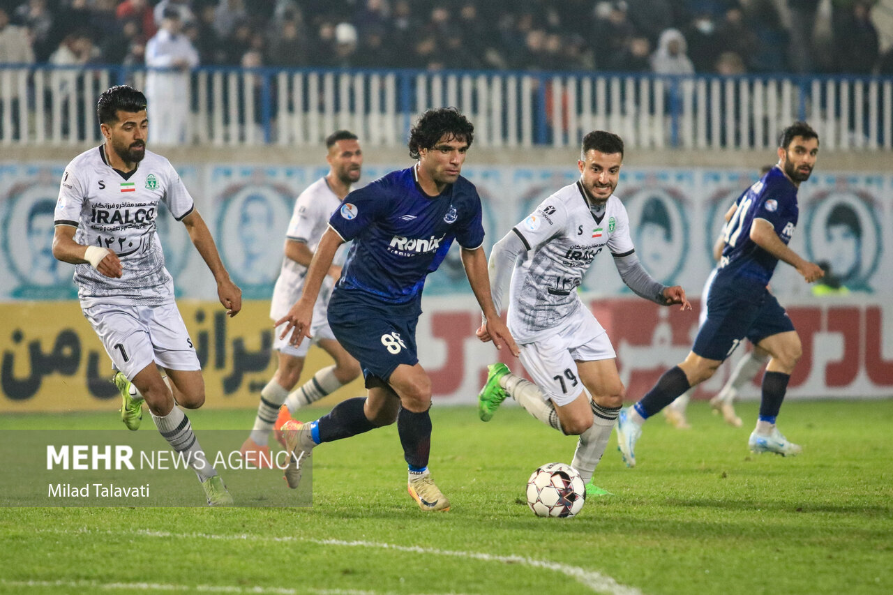 مصاف آلومینیوم و ملوان در اراک/ نبرد حساس در انتهای جدول مصاف آلومینیوم و ملوان در اراک/ نبرد حساس در انتهای جدول