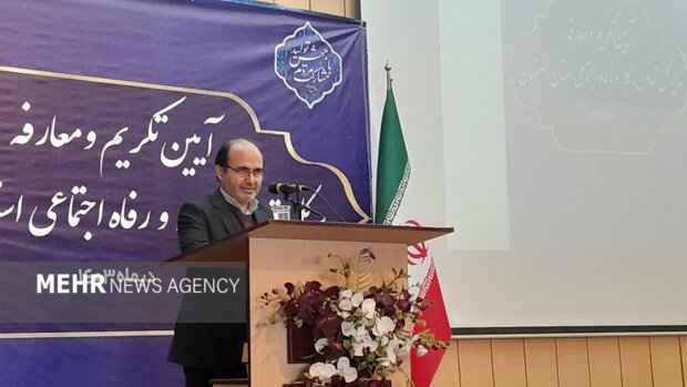 معاون استاندار: اشتغال تحصیلکردهها در اولویت اداره کار اصفهان باشد معاون استاندار: اشتغال تحصیلکردهها در اولویت اداره کار اصفهان باشد