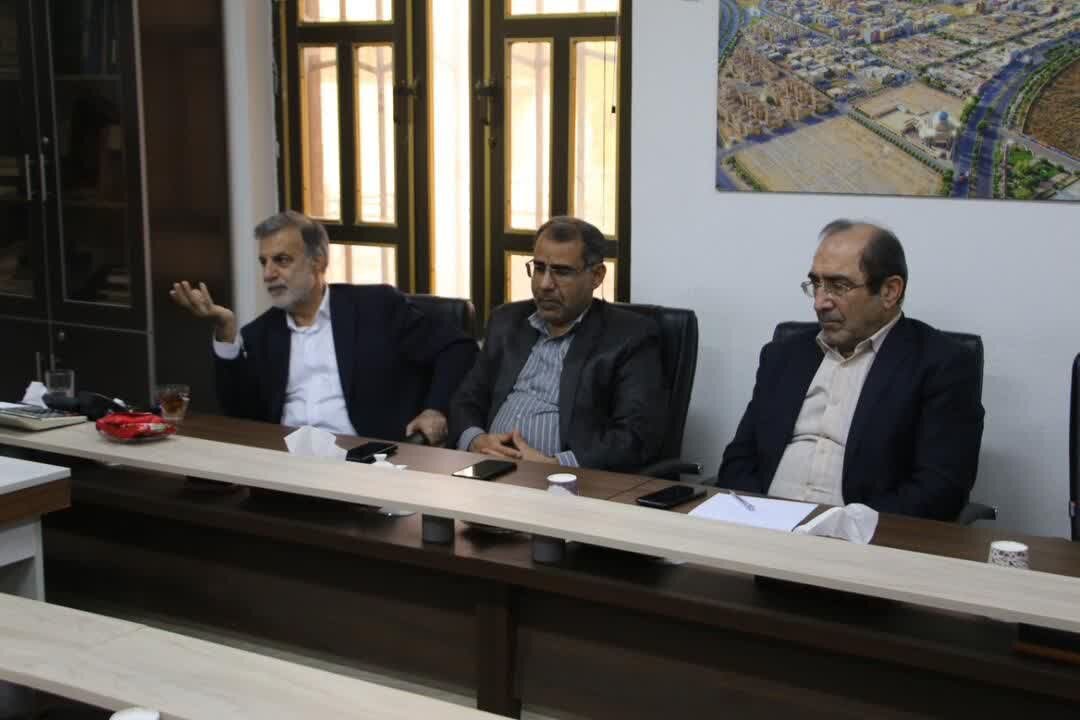 پیگیریهای مستمر برای حل معضل فاضلاب عالیشهر انجام میشود