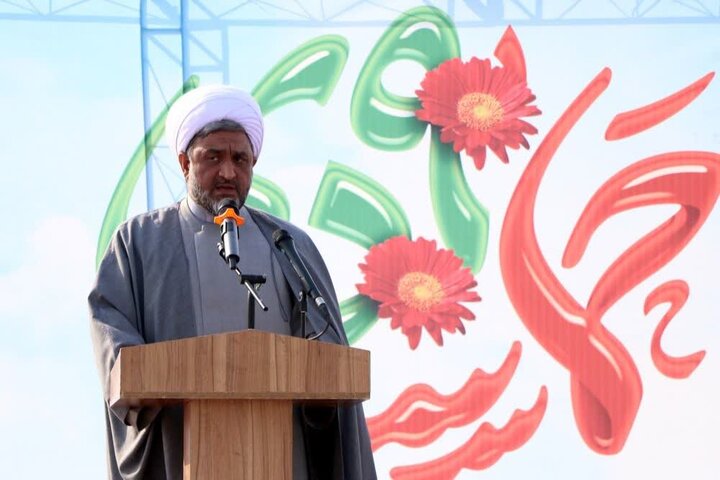 رضایی: دولتمردان در عرصههای مهم اقتصادی و سیاسی مانع از فشار دشمنان به مردم شوند