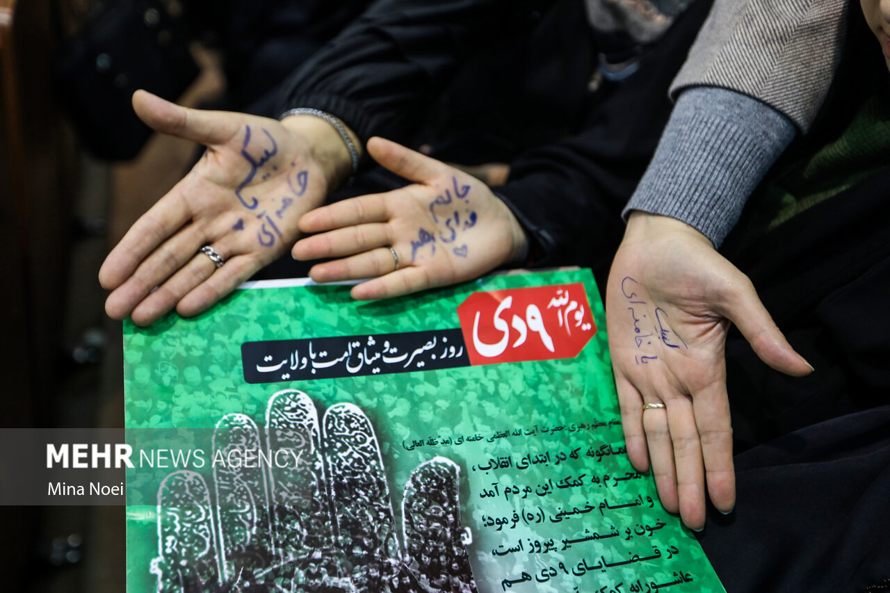 سینه ستبر ایران اسلامی پیشتاز و پرچمدار مبارزه با فتنه ۸۸