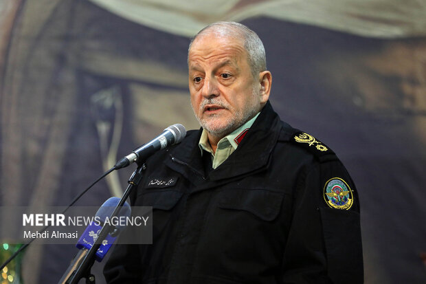 ترازوی موازنه قدرت از غرب در حال انتقال به شرق است