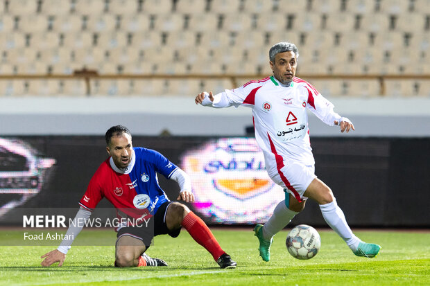 مسابقه فوتبال دوستانه منتخب 98 و پیشکسوتان سرخابی 14
