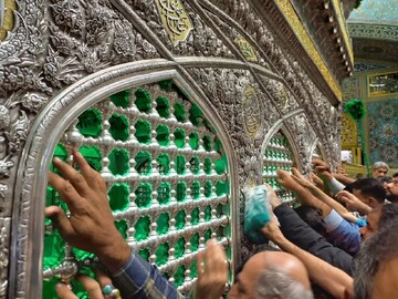 حرم امام رضا(ع) در آخرین سه شنبه تیرماه ۱۴۰۵