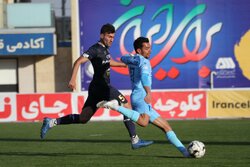 لیگ برتر فوتبال -  گل‌گهر سیرجان و چادرملو