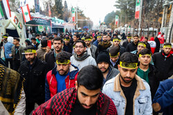 حضور پرشور زائران حاج قاسم در آخرین روز مراسم پنجمین سالگرد شهادتش