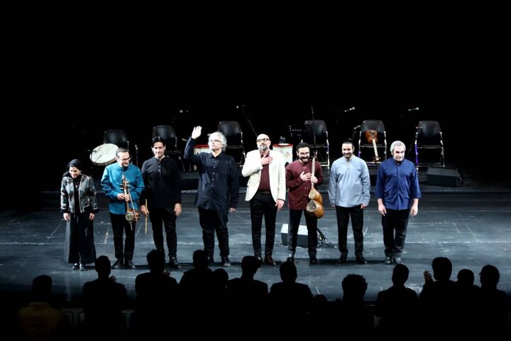 در کنسرت «نغمه های ناگهان» چه گذشت؟؛ اجرای چهارم «طرز تازه» در وحدت در کنسرت «نغمه های ناگهان» چه گذشت؟؛ اجرای چهارم «طرز تازه» در وحدت