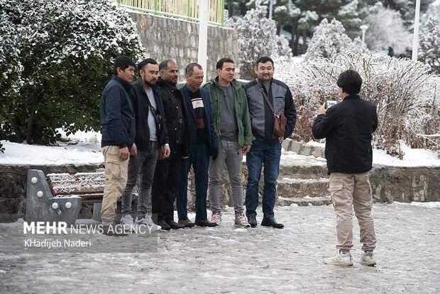 اولین بارش برف زمستانی در اصفهان