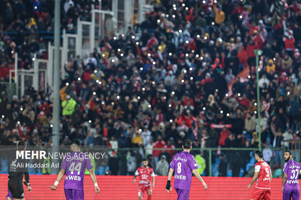 لیگ برتر فوتبال - پرسپولیس و هوادار