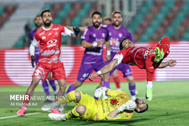 لیگ برتر فوتبال - پرسپولیس و هوادار