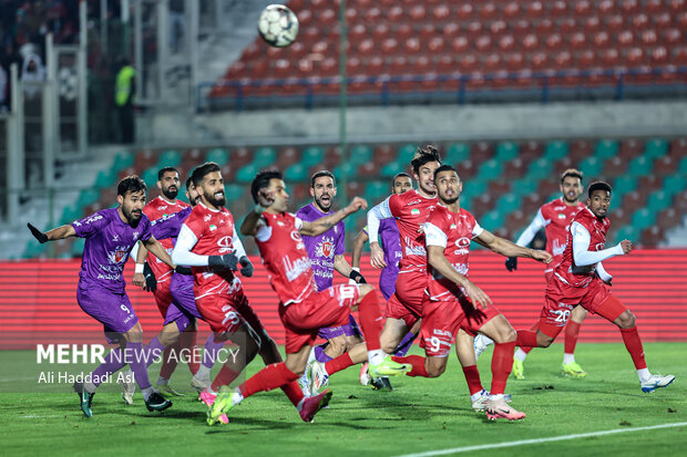 لیگ برتر فوتبال - پرسپولیس و هوادار