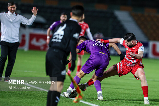 لیگ برتر فوتبال - پرسپولیس و هوادار