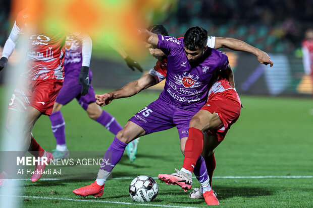 لیگ برتر فوتبال - پرسپولیس و هوادار