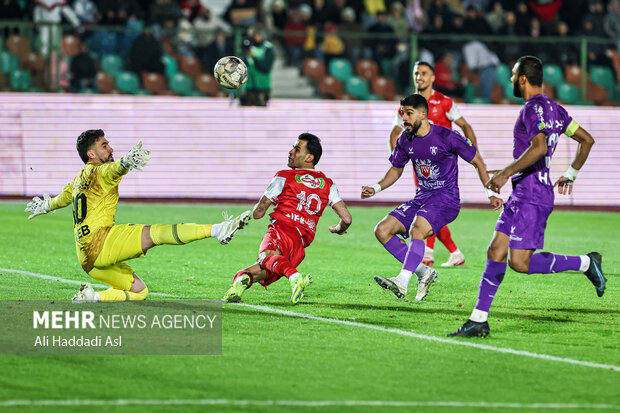 لیگ برتر فوتبال - پرسپولیس و هوادار