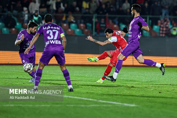 لیگ برتر فوتبال - پرسپولیس و هوادار