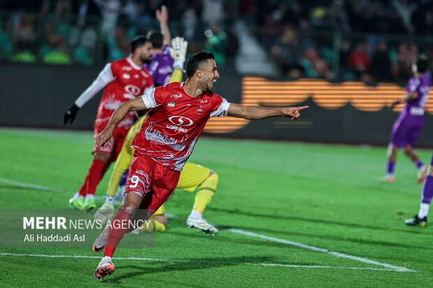لیگ برتر فوتبال - پرسپولیس و هوادار
