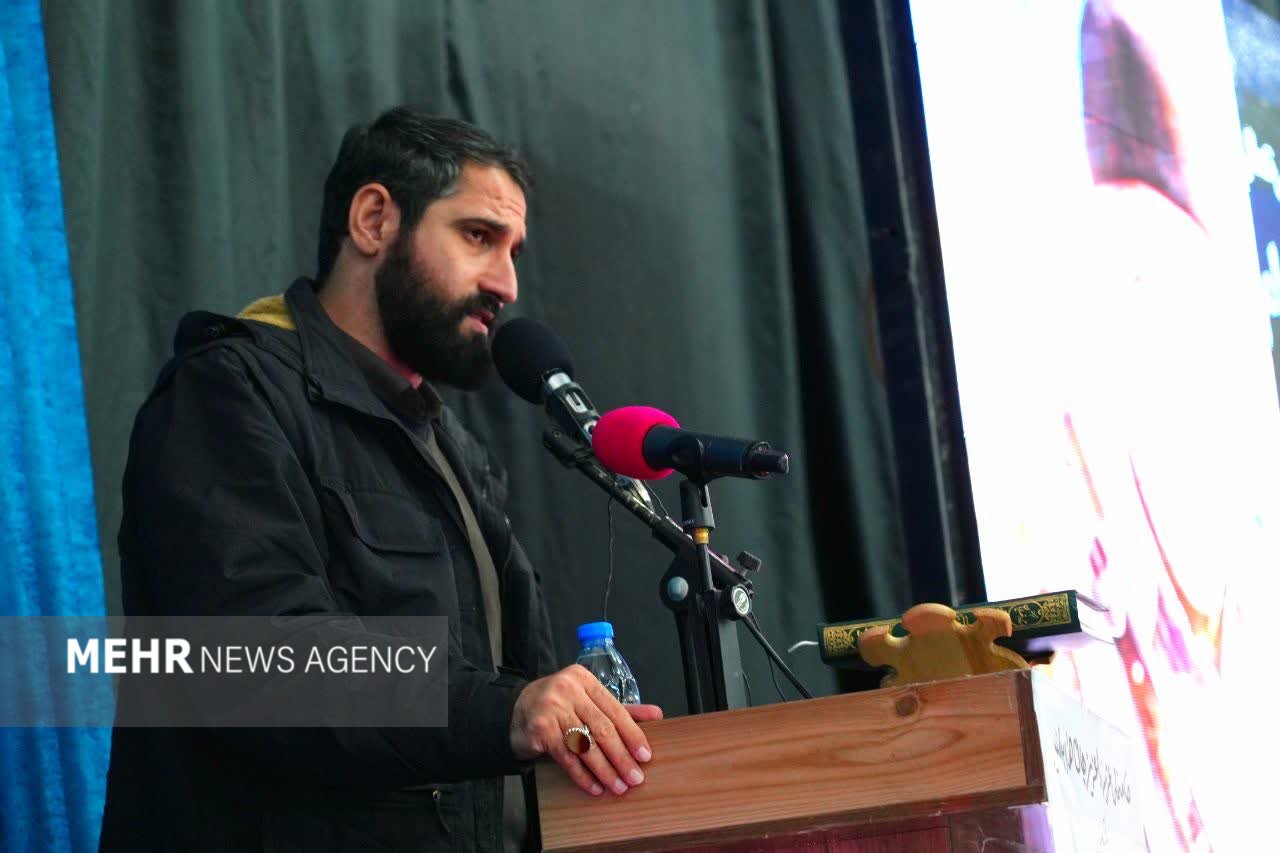 تصاویری از گرامیداشت سالگرد شهید حاج قاسم سلیمانی در خرمآباد