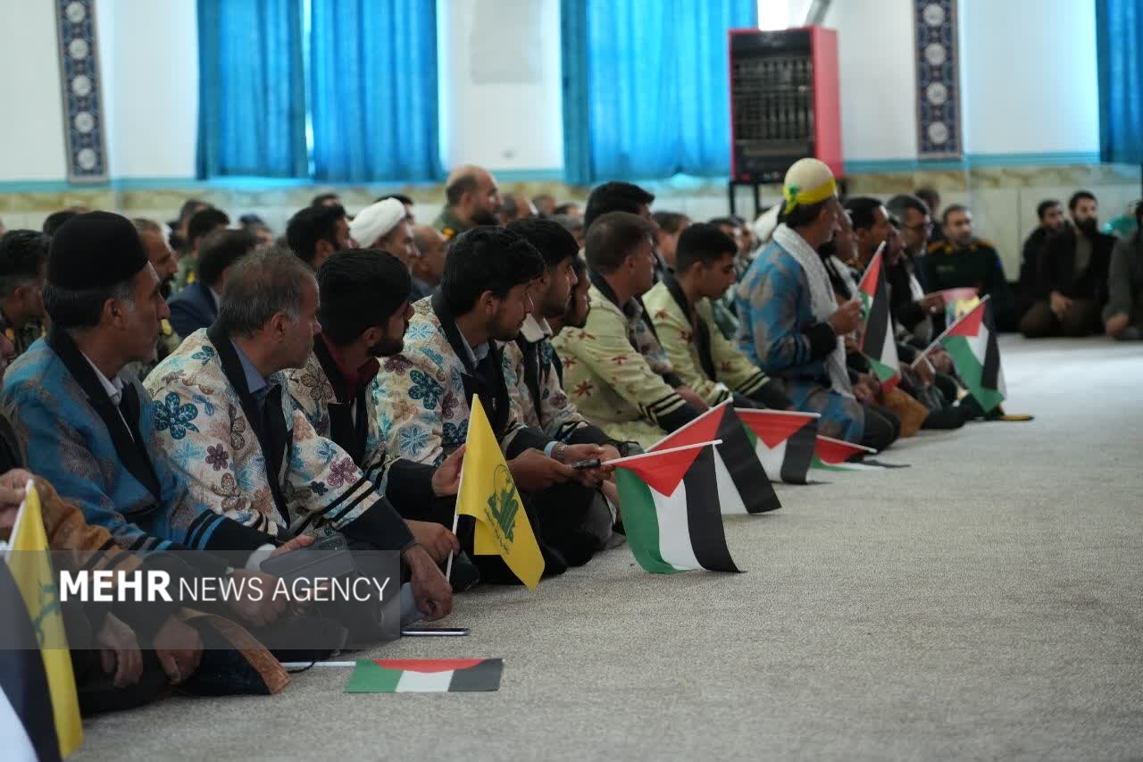 تصاویری از گرامیداشت سالگرد شهید حاج قاسم سلیمانی در خرمآباد