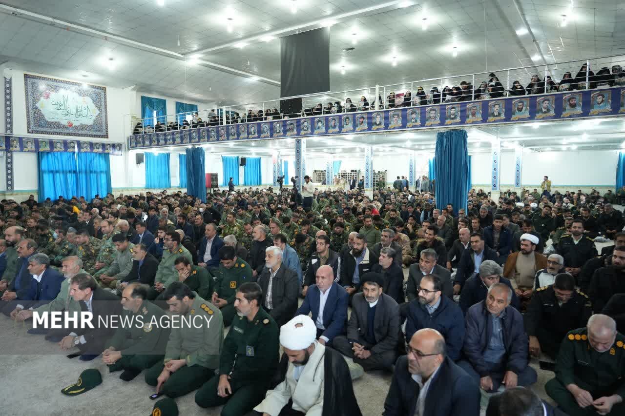 تصاویری از گرامیداشت سالگرد شهید حاج قاسم سلیمانی در خرمآباد