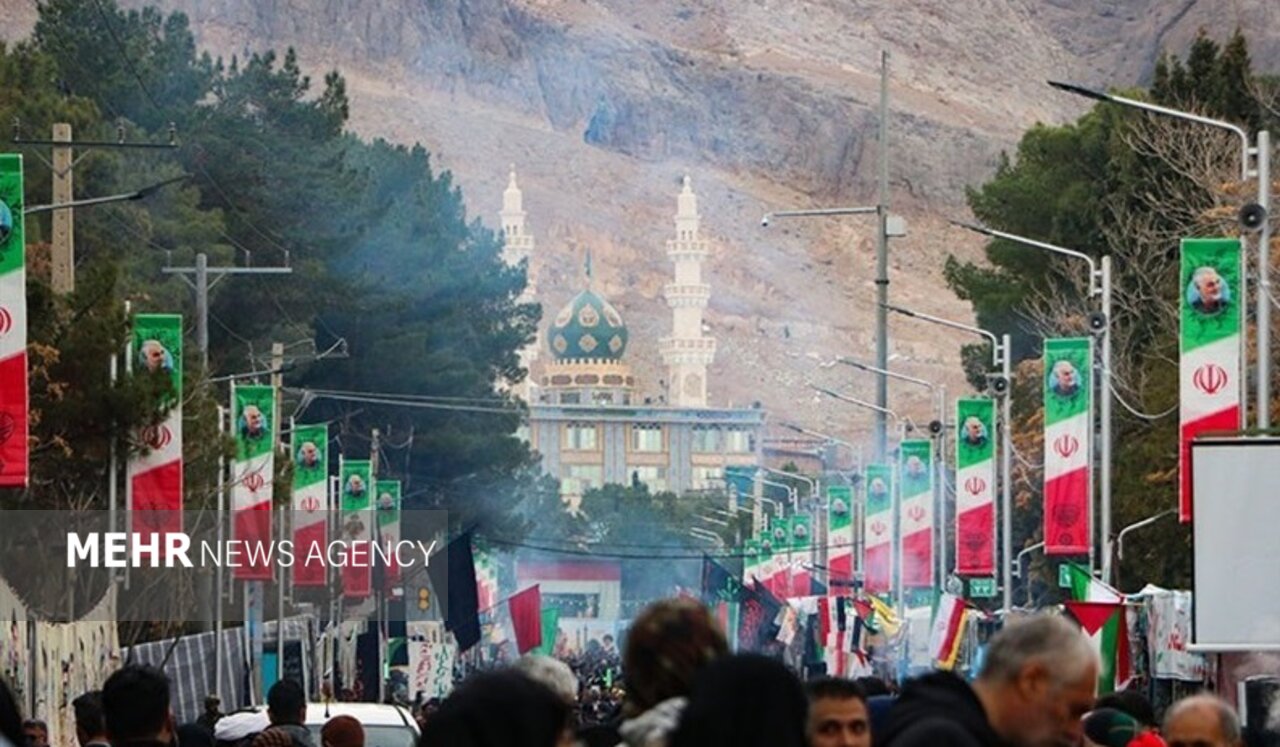 جوانان کرمانی:  ادامه راه شهید سلیمانی راهکار مقابله با صهیونیسم