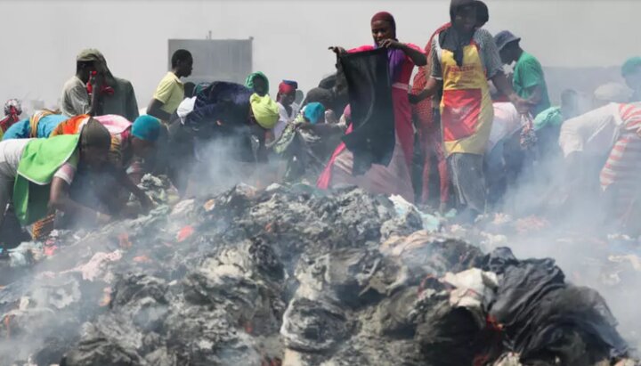 Blaze destroys Ghana's largest clothes market(+VIDEO) Blaze destroys Ghana's largest clothes market(+VIDEO)