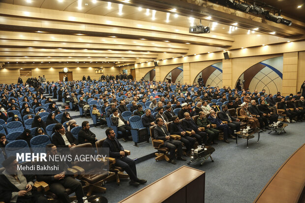 «روایت پهلوان» گرامیداشت شهادت حاج قاسم سلیمانی در قم