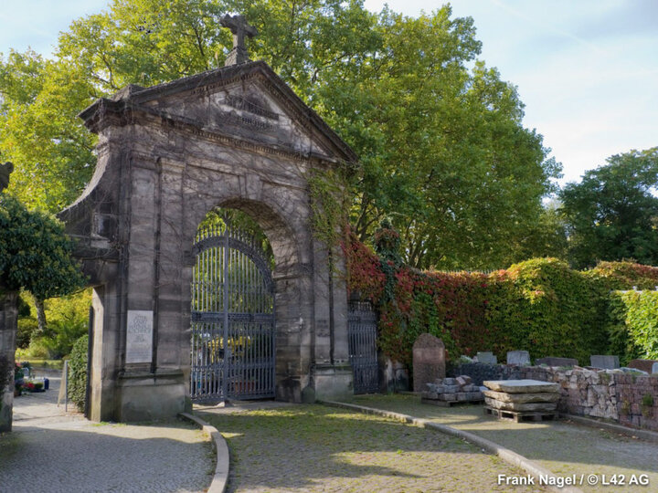 فیلسوف «نسل کم حوصله اینترنتی» که راه حلش معکوس زندگی کردن است؛ راه بیونگ از متالوژی تا فلسفه فیلسوف نسل کم حوصله اینترنتی که راه حلش معکوس زندگی کردن است؛ راه بیونگ از متالوژی تا فلسفه