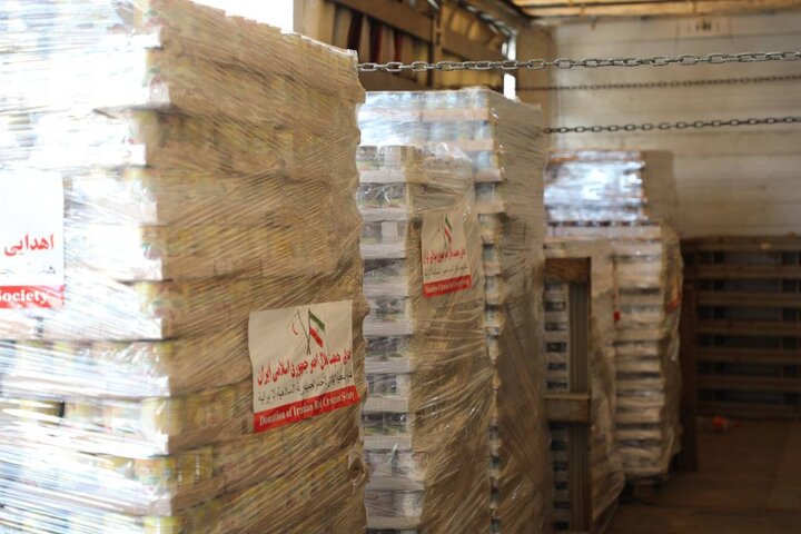 جمعآوری و بارگیری کمکهای مردمی برای مردم لبنان همچنان ادامه دارد