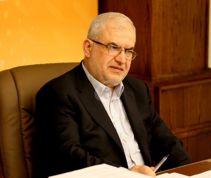 رئیس فراکسیون حامی حزب الله لبنان: سلاح مقاومت ضامن امنیت کشور است