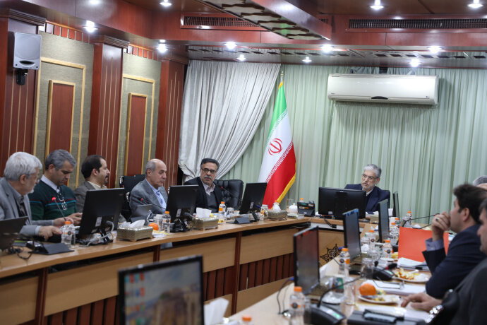 رشتههای مدیریت خانواده تقویت و محتوای آموزشی مخالف فرزندآوری حذف شود