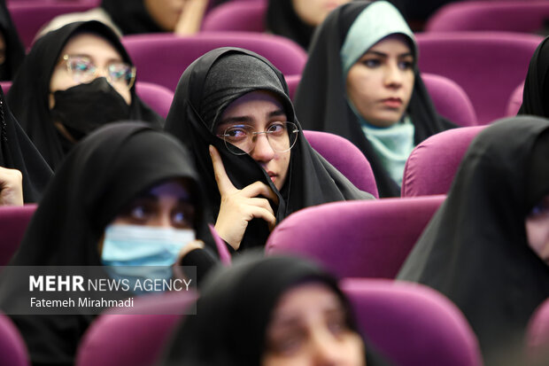 مراسم اولین سالگرد شهیده فائزه رحیمی 19